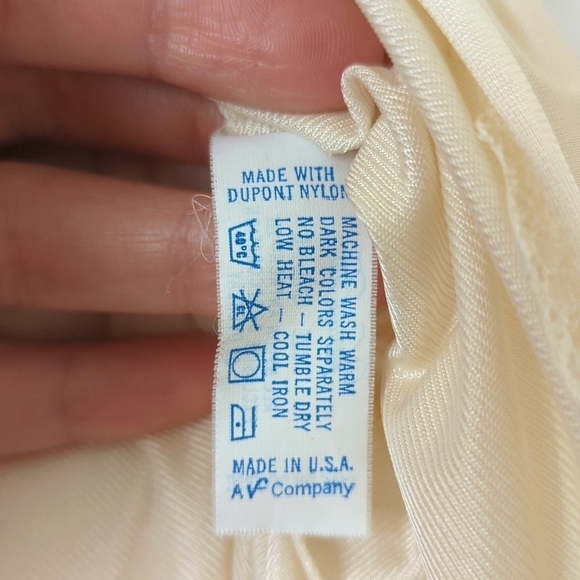 Vanity Fair 80's Vintage Silky Lace Trim High Waisted Mini Slip Skirt Cream L - Picture 8 of 10